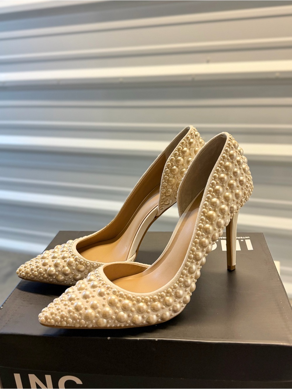 Inc International Concepts Elegant Cream Pearl-Embellished Heels Size 7M